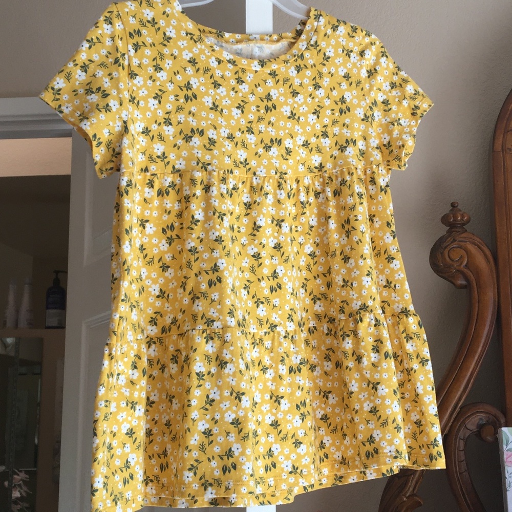 Carters Girl’s Size 14 Top